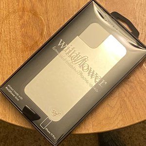 Wildflower iPhone 11 Pro Mirror Case